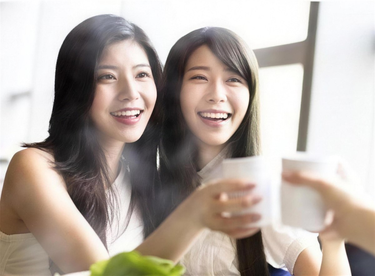 博多美人と博多弁のおもてなしのイメージ